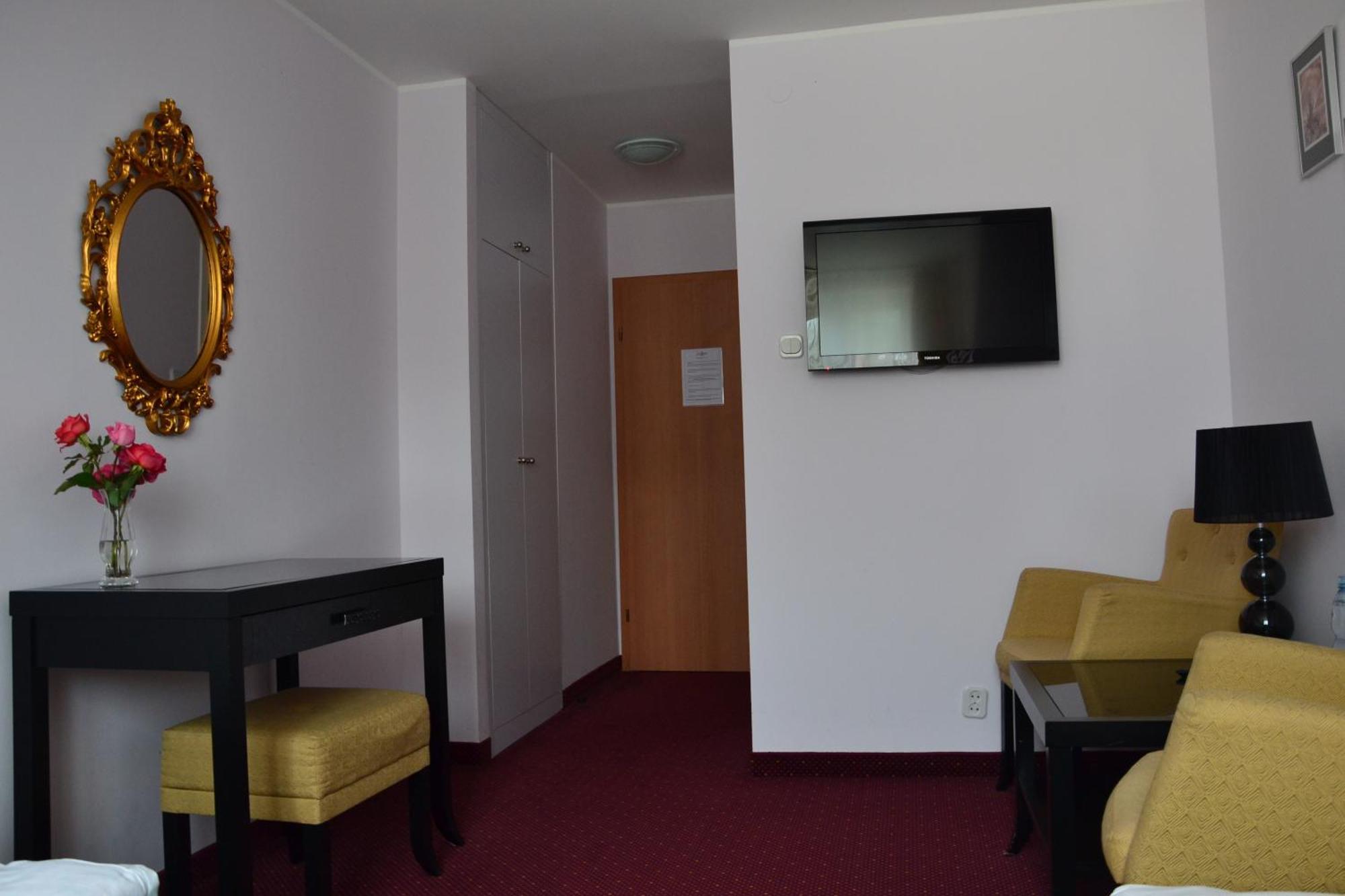 Hotel&Restauracja Złote Runo Góra Kalwaria Habitación foto